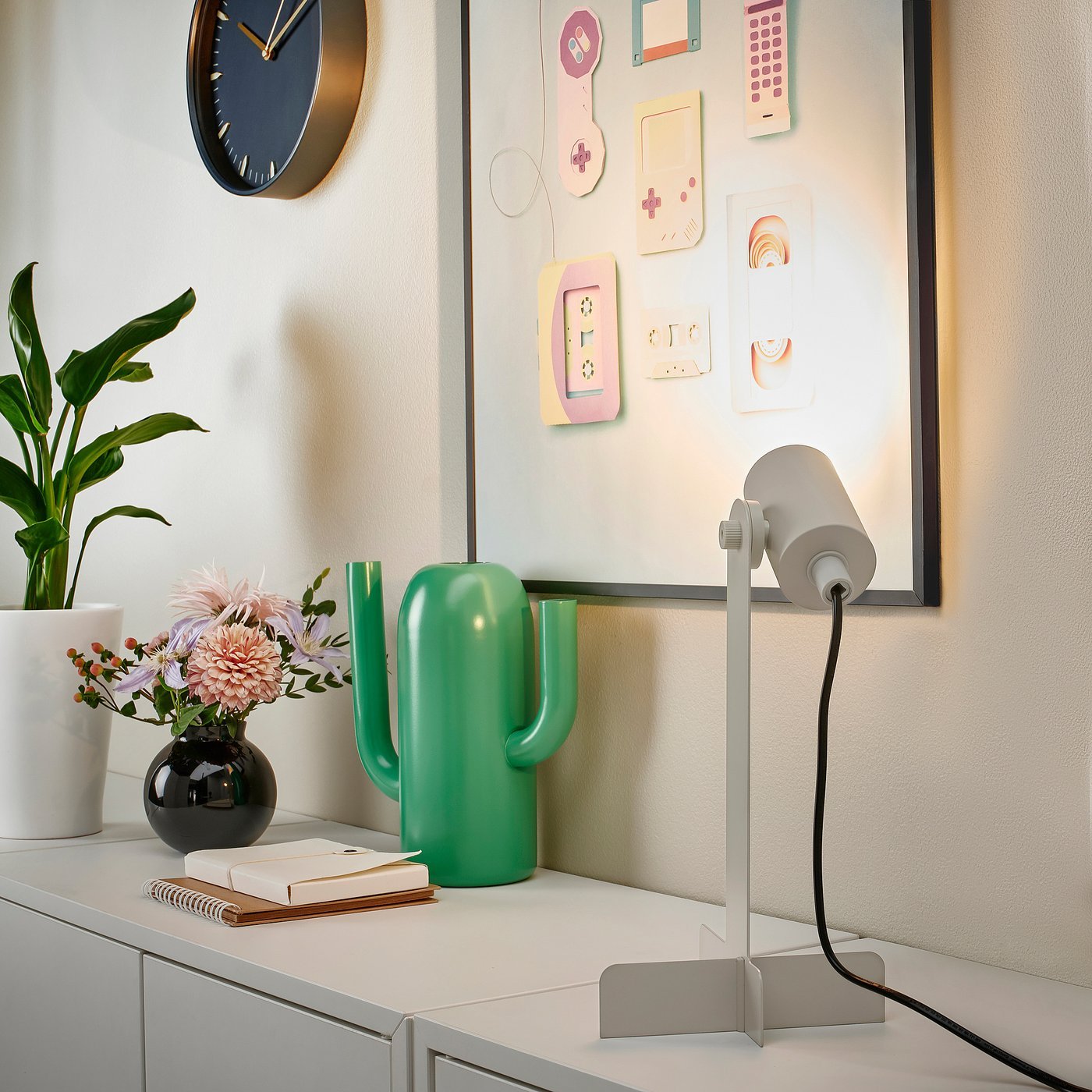 FLOTTILJ, Desk lamp, beige - Image 5